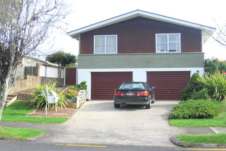 Photo of property in 4 The Crest, Sunnyhills, Auckland, 2010