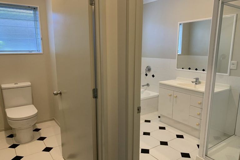 Photo of property in 5 Angel Way, Stanmore Bay, Whangaparaoa, 0932