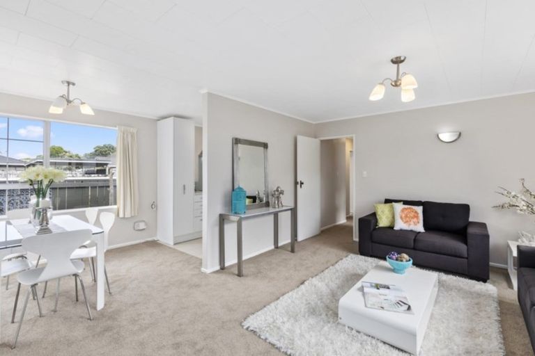 Photo of property in 26b Bauchop Road, Waterloo, Lower Hutt, 5011