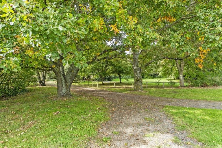 Photo of property in 10 Horrells Road, West Eyreton, Rangiora, 7475