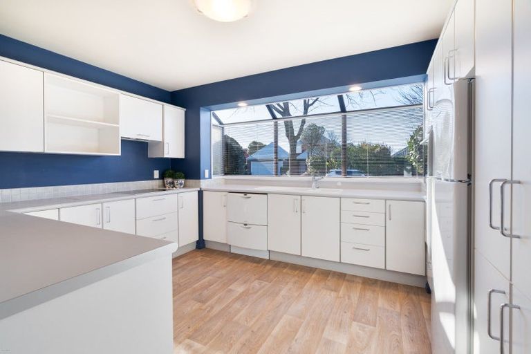 Photo of property in 178 Hawthornden Road, Avonhead, Christchurch, 8042