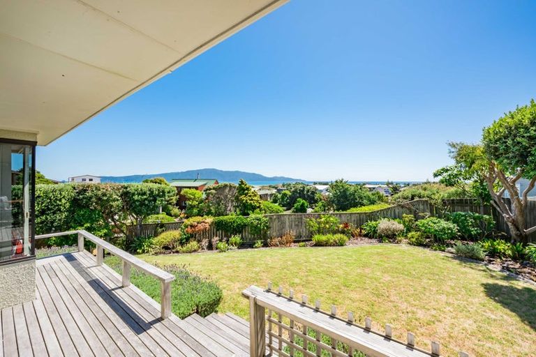 Photo of property in 46 Hicks Crescent, Waikanae Beach, Waikanae, 5036