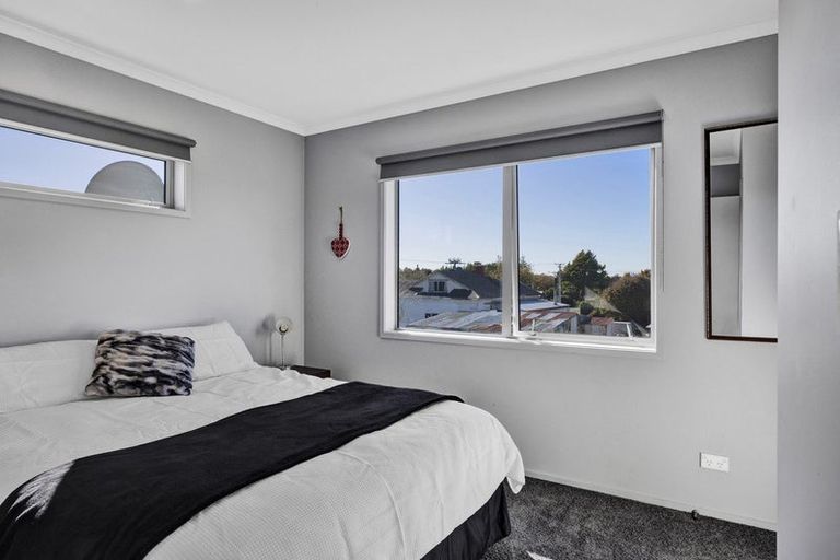 Photo of property in 74 Broadway, Stratford, 4332