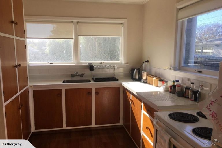 Photo of property in 2/366 Wairakei Road, Burnside, Christchurch, 8053