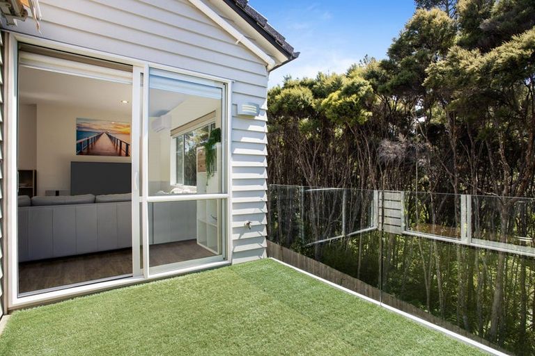 Photo of property in 78 Kyle Road, Greenhithe, Auckland, 0632