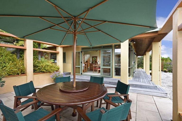 Photo of property in 17 Walters Bluff, Atawhai, Nelson, 7010