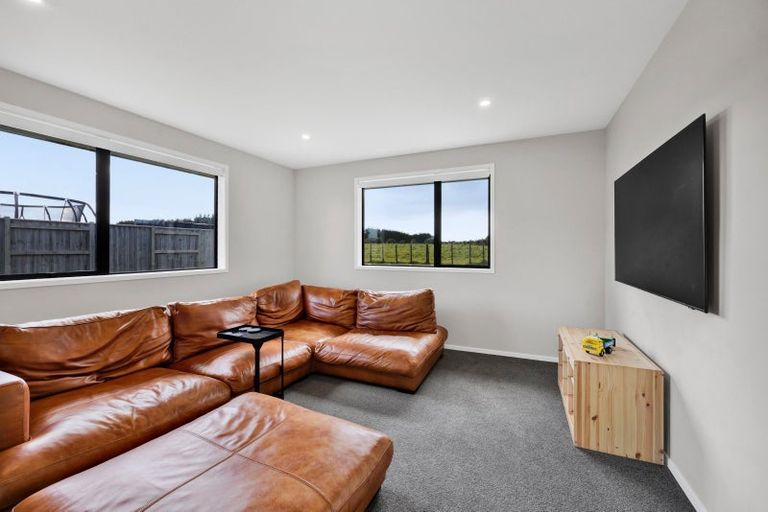 Photo of property in 3 Macbeth Street, Stratford, 4332