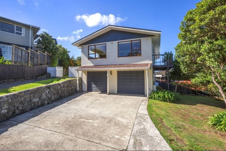 Photo of property in 15 Truro Road, Camborne, Porirua, 5026