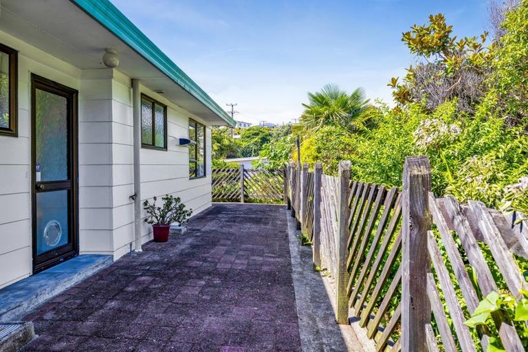 Photo of property in 180 Mangorei Road, Merrilands, New Plymouth, 4312