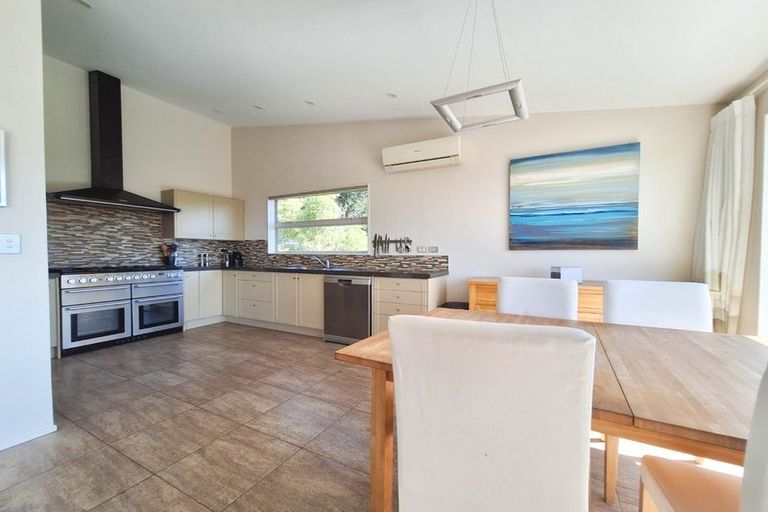 Photo of property in 197b Browns Bay Road, Browns Bay, Auckland, 0630