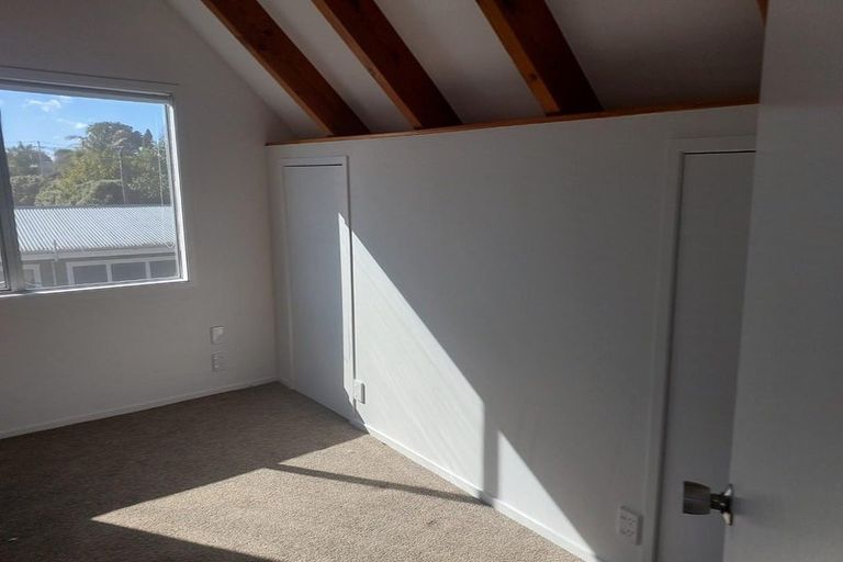 Photo of property in 3 Shepherds Road, Papakura, 2110