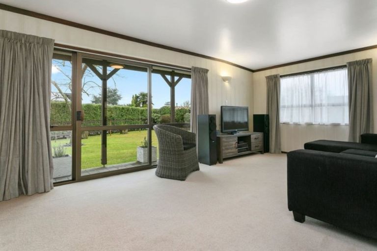 Photo of property in 6 Ruskin Place, Leamington, Cambridge, 3432