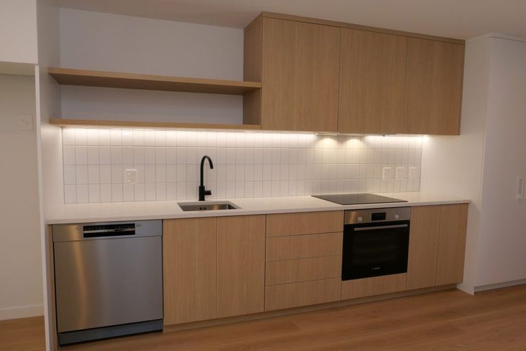 Photo of property in 27/10 Trieste Way, Paraparaumu, 5032