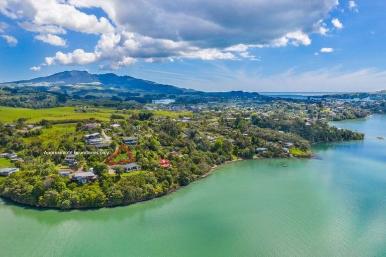 Photo of property in 78m Greenslade Road, Raglan, 3295