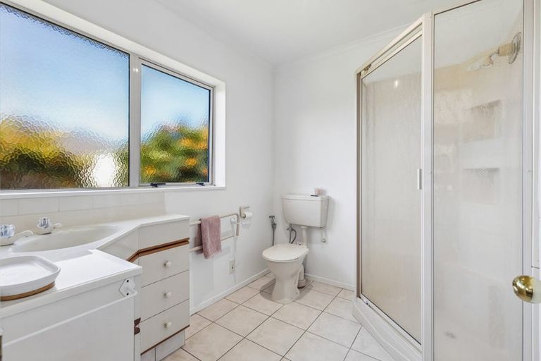 Photo of property in 23 Lotus Avenue, Mount Maunganui, 3116