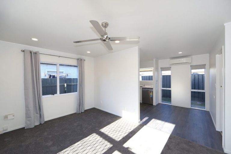 Photo of property in Ingrids Picture Framing, 102 Willowpark Road South, Parkvale, Hastings, 4122