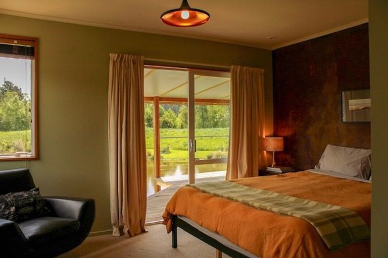 Photo of property in 145 Cosy Dell Road, Herbert, Oamaru, 9495