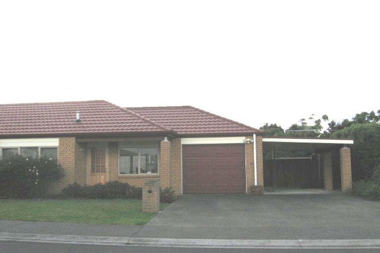 Photo of property in 12 Craiburn Street, Ranui, Auckland, 0612