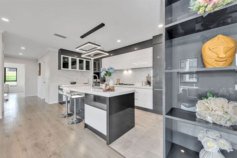 Photo of property in 26 Koromeke Street, Flat Bush, Auckland, 2019