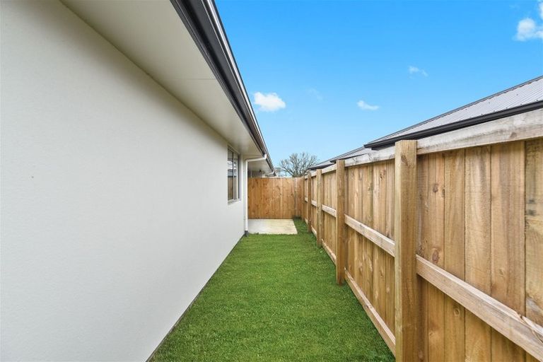 Photo of property in 2/11 Miro Street, Maeroa, Hamilton, 3200