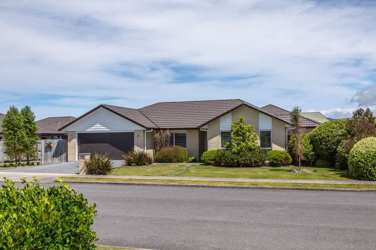 Photo of property in 29 Feist Street, Carterton, 5713