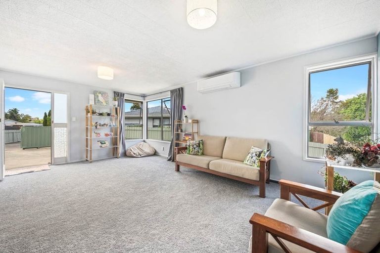 Photo of property in 14 Misty Place, Papatoetoe, Auckland, 2025