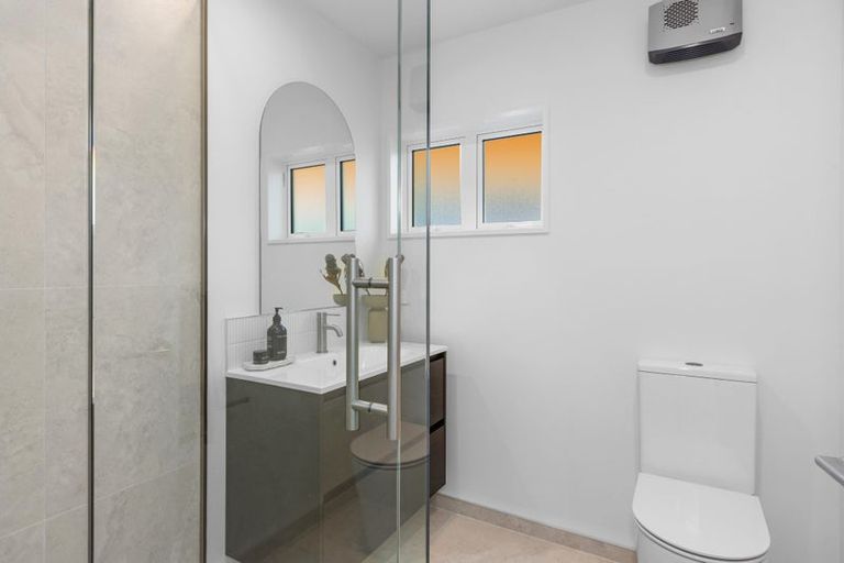 Photo of property in 5/23 Woodville Street, Edgeware, Christchurch, 8013