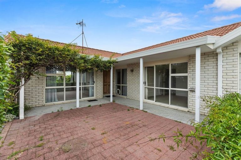 Photo of property in 4 Liftan Place, Mount Maunganui, 3116