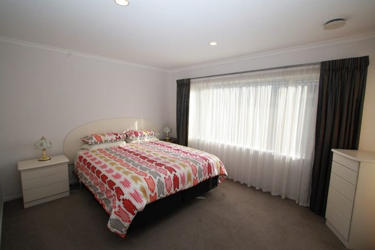 Photo of property in 32 Bulteel Street, New Plymouth, 4310