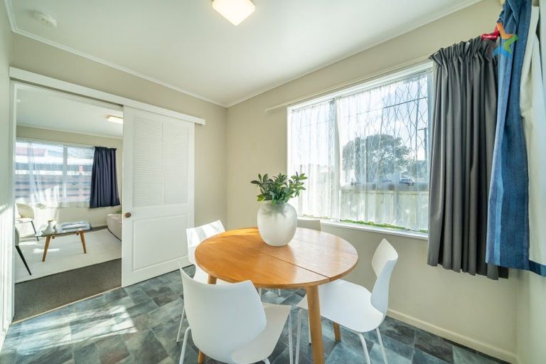 Photo of property in 10a Elizabeth Street, Moera, Lower Hutt, 5010