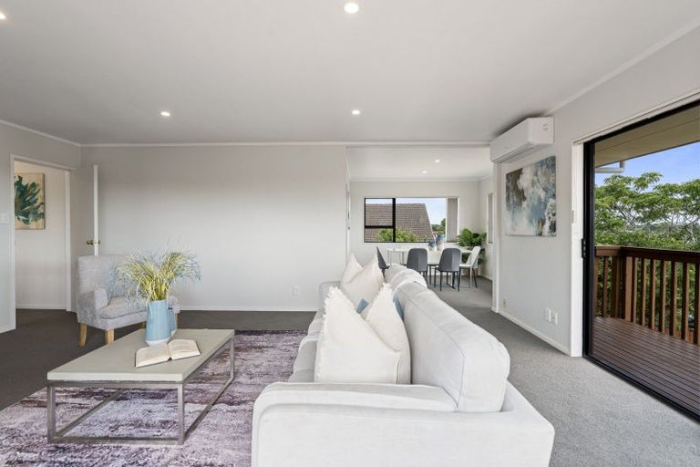 Photo of property in 70 Aberfeldy Avenue, Highland Park, Auckland, 2010