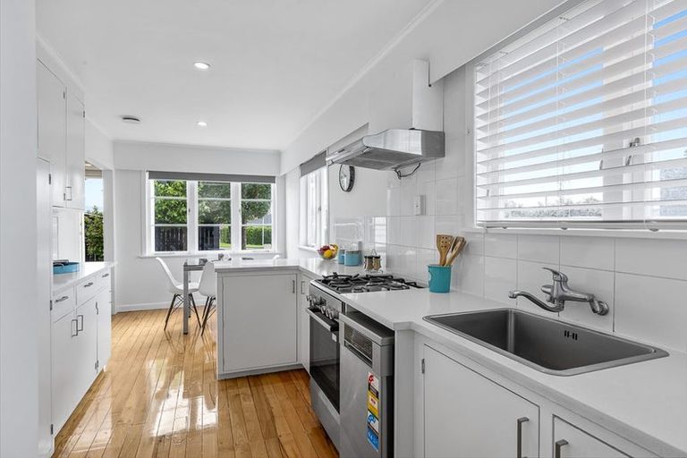 Photo of property in 630 Te Atatu Road, Te Atatu Peninsula, Auckland, 0610