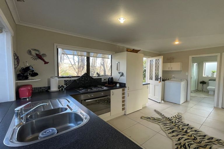 Photo of property in 800 Bickerstaffe Road, Maungaturoto, 0587