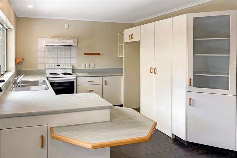 Photo of property in 16 Thelma Place, Lynmore, Rotorua, 3010