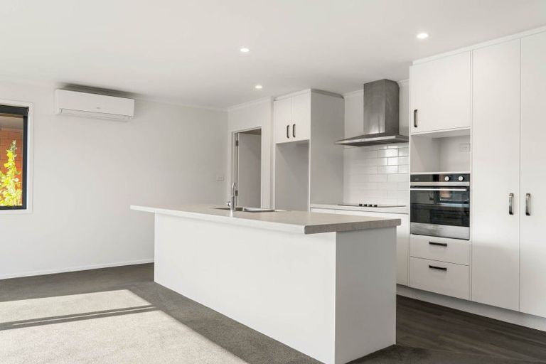 Photo of property in 66 Te Wharo Drive, Papamoa, 3118