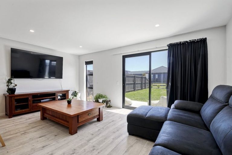 Photo of property in 7 Mccahon Lane, Rolleston, 7615