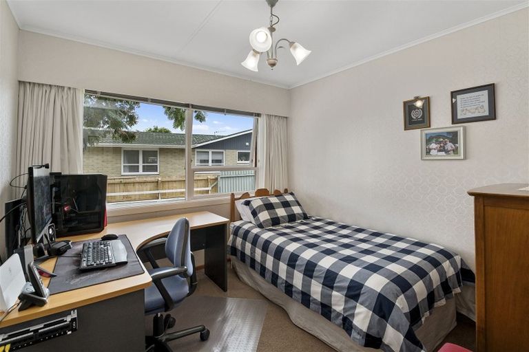 Photo of property in 19 Burn Street, Levin, 5510