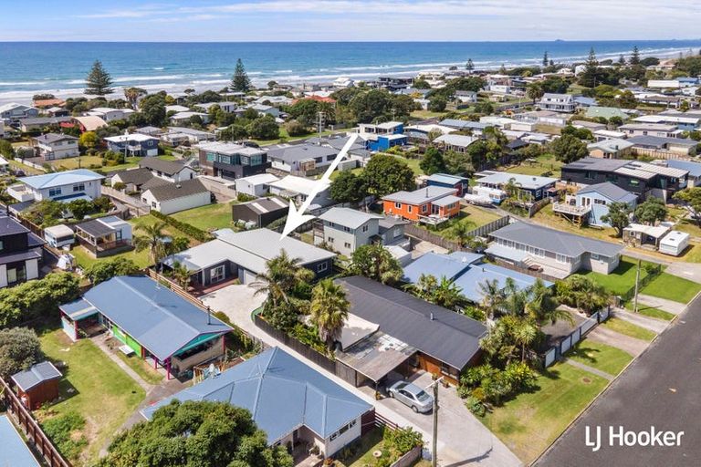 Photo of property in 11a Hillview Road, Waihi Beach, 3611