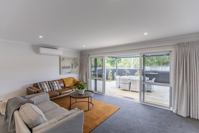 Photo of property in 12e Johnson Street, Waipawa, 4210