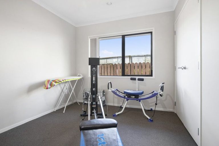 Photo of property in 102a Racecourse Road, Waiuku, 2123