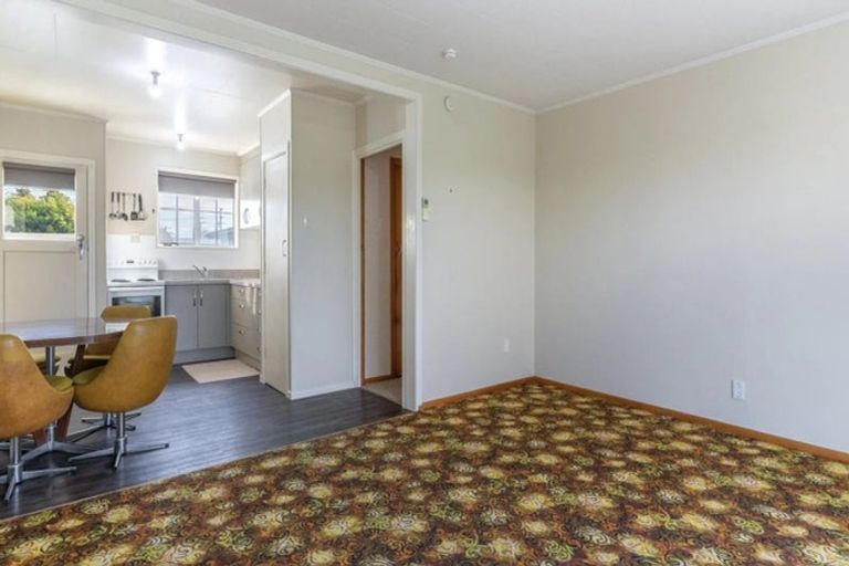 Photo of property in 5b Anne Street, Winton, 9720