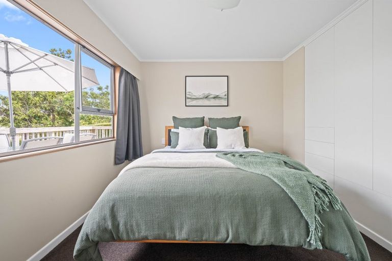 Photo of property in 28 Bickerstaffe Road, Maungaturoto, 0520