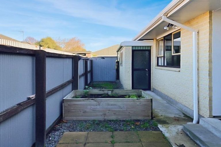 Photo of property in 105b Church Street, Rangiora, 7400
