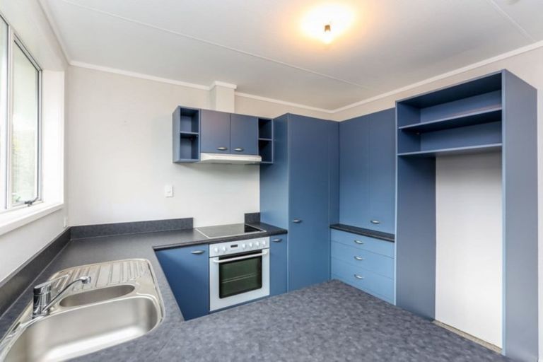 Photo of property in 21 Pembroke Street, Westown, New Plymouth, 4310