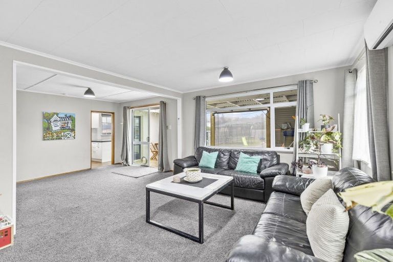 Photo of property in 24a Lethbridge Street, Feilding, 4702