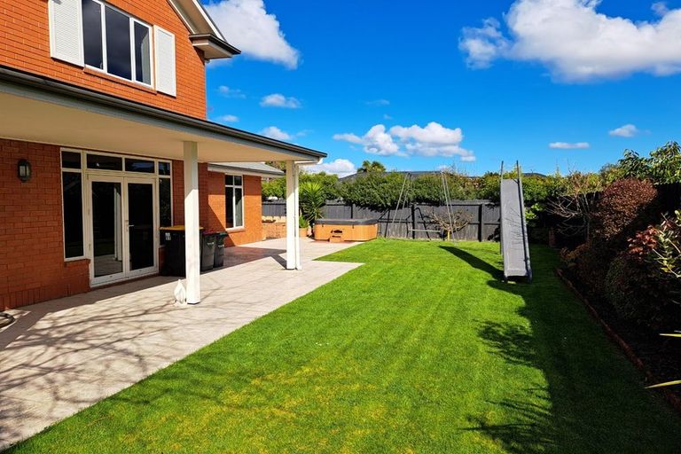 Photo of property in 11 Kereru Lane, Riccarton, Christchurch, 8011