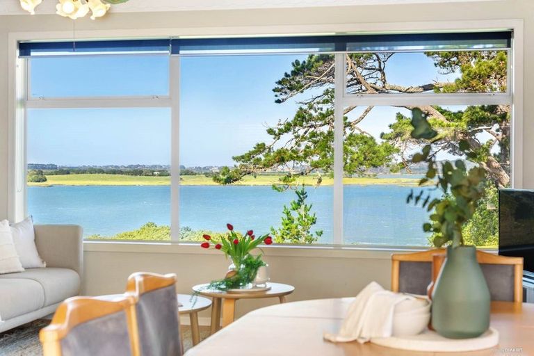 Photo of property in 287a Hillsborough Road, Hillsborough, Auckland, 1042