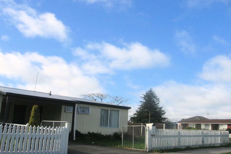 Photo of property in 81 Botanical Road, Takaro, Palmerston North, 4412