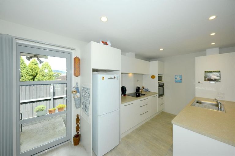 Photo of property in 12/212 Lyttelton Street, Spreydon, Christchurch, 8024