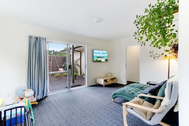 Photo of property in 56 Peverill Crescent, Papatoetoe, Auckland, 2025